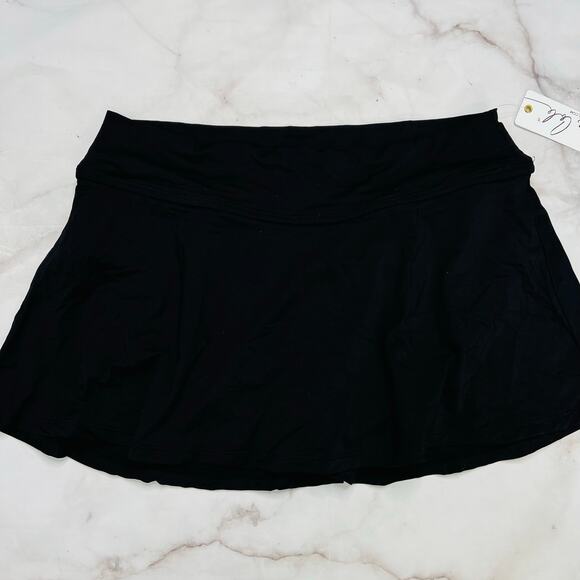 Anne Cole Plus Sized Banded Solid Swim Skirt Black Size 24W New Lined - Picture 1 of 7